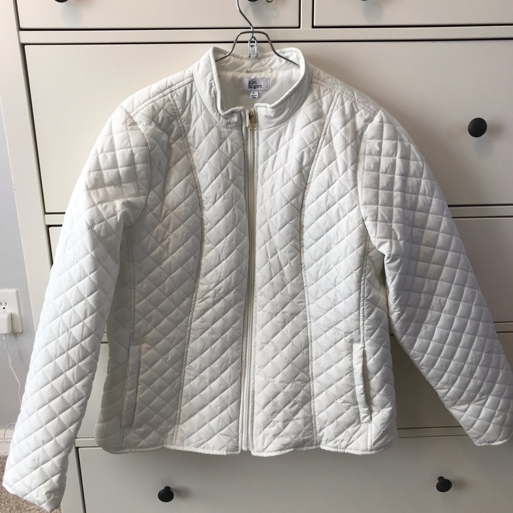 Kim Rodgers White Puffer Jacket *NWT*
